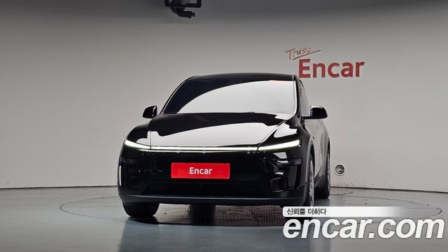 Tesla Model Y L Long Range AWD — пробег 59 км — фото 3 из 5