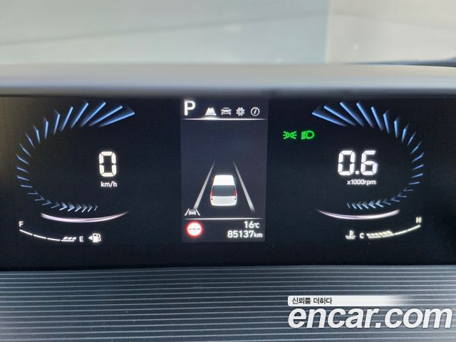 Hyundai Staria из Кореи Encar