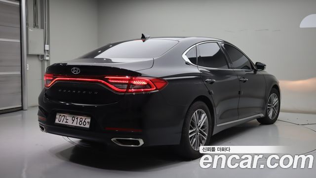 Hyundai Grandeur 2.4 Premium — пробег 82 910 км — фото 4 из 5