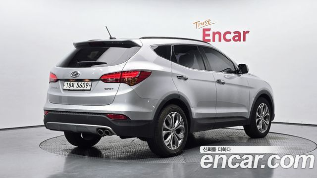 Hyundai Santafe Diesel(e-VGT) 2.0 2WD Premium — пробег 153 573 км — фото 2 из 5
