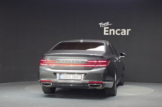 Genesis G90 3.8 AWD Luxury — пробег 96 604 км — фото 4 из 5