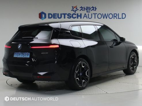 BMW iX xDrive50 Sports Plus — пробег 42 390 км — фото 3 из 5