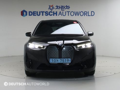 BMW iX xDrive50 Sports Plus — пробег 42 390 км — фото 4 из 5