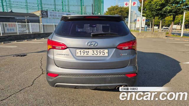 Hyundai Santafe Diesel(e-VGT) 2.0 2WD Premium — пробег 224 631 км — фото 4 из 5