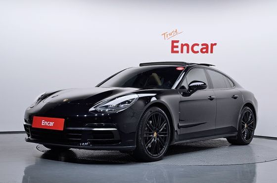 Porsche Panamera 3.0 AWD — пробег 99 192 км — фото 1 из 5