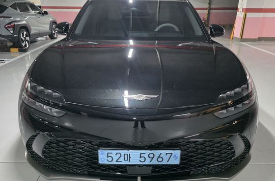 Genesis GV60 Standard AWD — пробег 74 672 км — фото 3 из 5