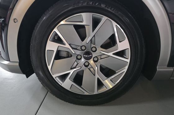 Genesis GV60 Standard AWD — пробег 74 672 км — фото 5 из 5