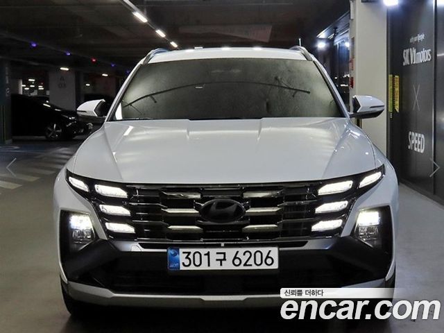 Hyundai Tucson HEV 1.6 2WD Premium — пробег 6 828 км — фото 2 из 5