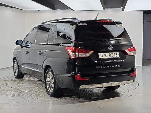 Ssangyong KORANDO 4WD TX 9-seater — пробег 116 000 км — фото 3 из 5