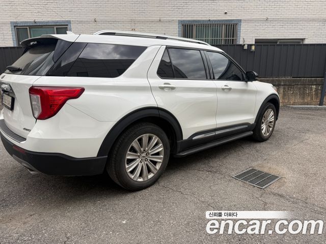 Ford Explorer 2.3 LimIted 4WD — пробег 86 073 км — фото 2 из 5
