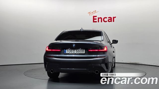 BMW 3-Series из Кореи Encar