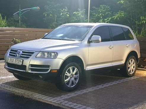 Volkswagen Touareg V8 4.2 7L — пробег 215 000 км — фото 1 из 5