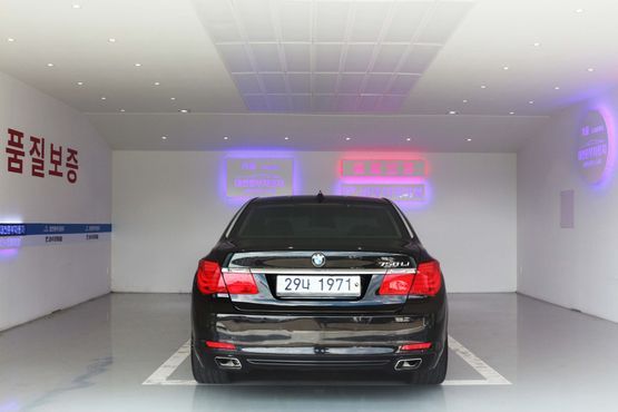 BMW 7-Series 750Li xDrive — пробег 135 000 км — фото 4 из 5