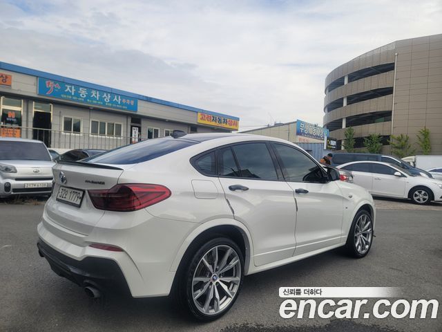BMW X4 M40i — пробег 61 373 км — фото 5 из 5
