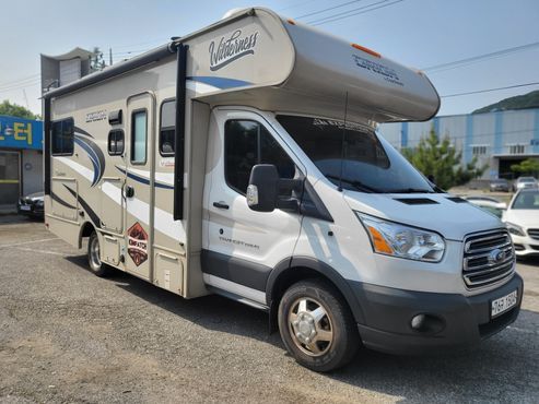 Ford Transit 3.5 — пробег 19 000 км — фото 3 из 5