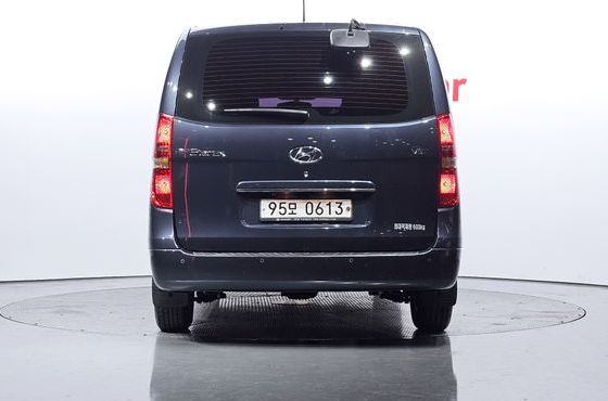Hyundai Starex Van 5-Seater Smart — пробег 62 369 км — фото 4 из 5