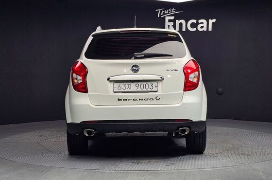 SsangYong KORANDO 2.0 CVT 2WD Deluxe — пробег 124 234 км — фото 4 из 5