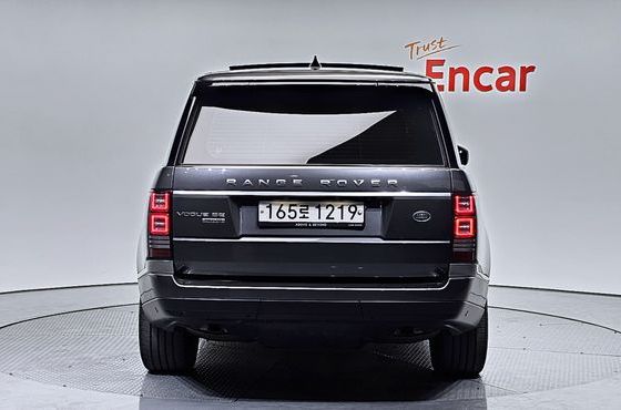 Land Rover Range Rover 4.4 SDV8 Vogue SE DIESEL — пробег 83 698 км — фото 4 из 5