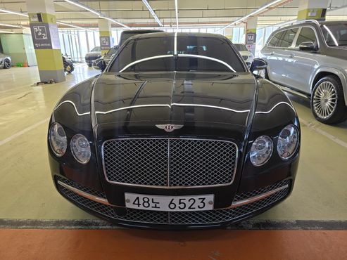 Bentley Flying Spur 4.0 — пробег 96 000 км — фото 3 из 5