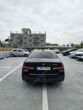 BMW 5-Series 530e M Sport — пробег 40 000 км — фото 3 из 5