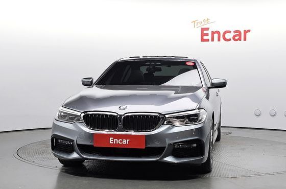 BMW 5-Series 530i xDrive M Sport Package Plus — пробег 163 565 км — фото 3 из 5