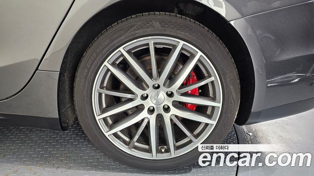 Maserati Ghibli из Кореи Encar