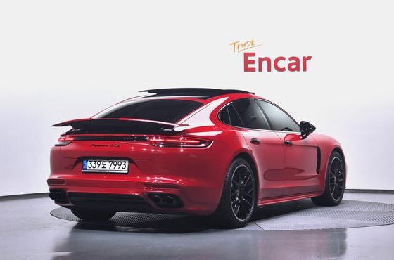 Porsche Panamera 4.0 GTS — пробег 13 541 км — фото 2 из 5