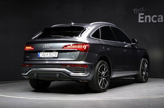 Audi Q5 45 TFSI Quattro Premium Sportback — пробег 43 798 км — фото 2 из 5