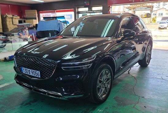 Genesis GV70 2.5T Gasoline AWD — пробег 18 266 км — фото 2 из 5
