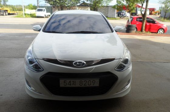 Hyundai Sonata 2.0 Premier — пробег 112 646 км — фото 3 из 5