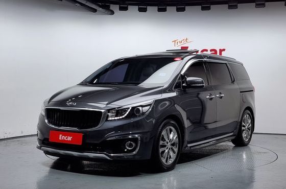 Kia Carnival Gasoline 9-seater Noblesse — пробег 180 952 км — фото 1 из 5