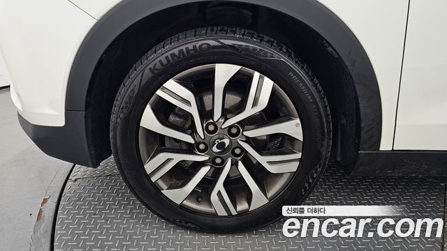 Ssangyong TIBOLI из Кореи Encar