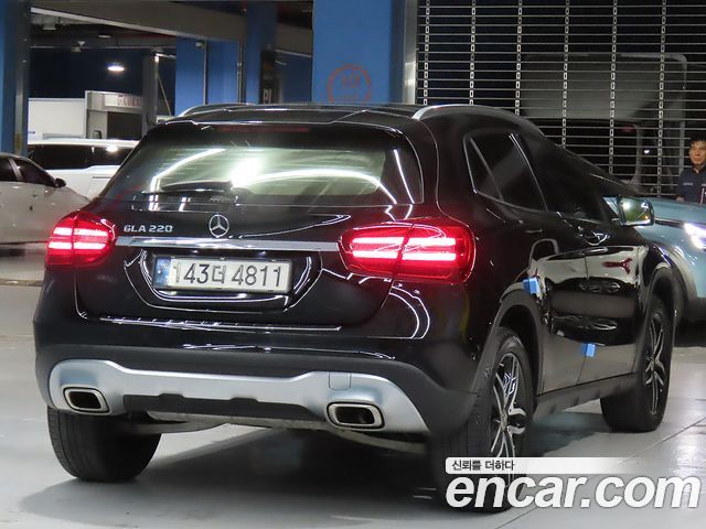 Mercedes-Benz GLA-Class из Кореи Encar