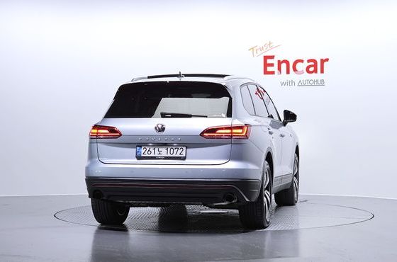 Volkswagen Touareg 3.0 TDI Premium — пробег 116 659 км — фото 4 из 5