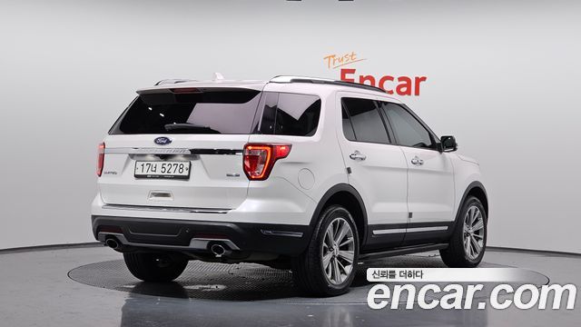 Ford Explorer 2.3 Limited 4WD 5th — пробег 74 753 км — фото 2 из 5