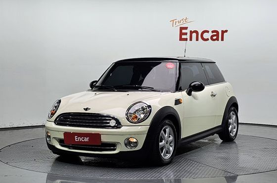 Mini Cooper SE — пробег 101 174 км — фото 1 из 5