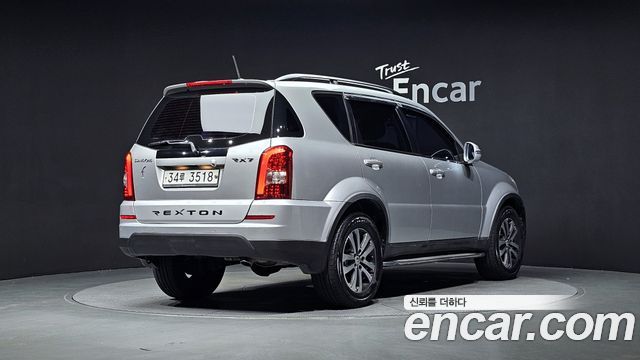 Ssangyong Rexton из Кореи Encar