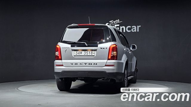 Ssangyong Rexton из Кореи Encar
