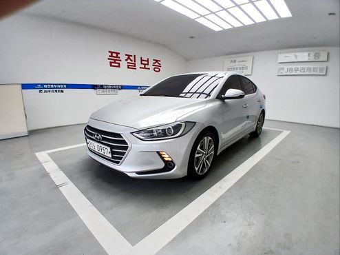 Hyundai AVANTE 1.6 e-VGT SMART — пробег 169 000 км — фото 1 из 5