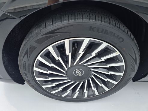 Hyundai Grandeur Calligraphy — пробег 15 400 км — фото 5 из 5