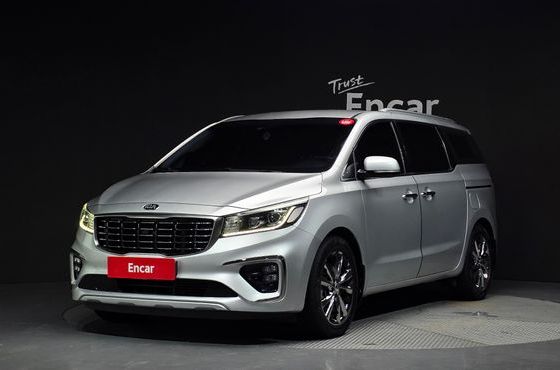 Kia Carnival 9-Seater Noblesse — пробег 106 359 км — фото 1 из 5