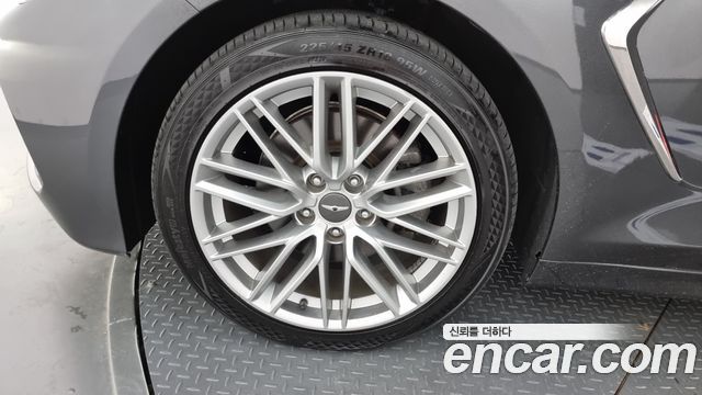Genesis G70 из Кореи Encar