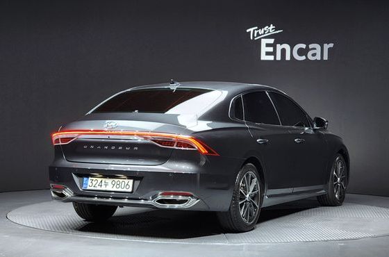 Hyundai Grandeur 2.5 Exclusice — пробег 63 471 км — фото 2 из 5