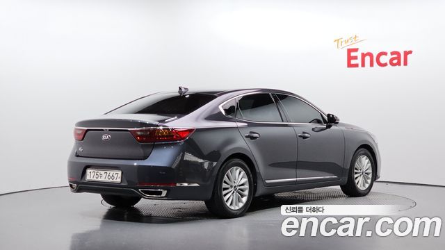 Kia K7 из Кореи Encar