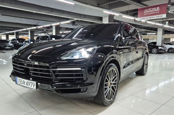 Porsche Cayenne 3.0 E-HYBRID PLATINUM EDITION — пробег 23 402 км — фото 3 из 5