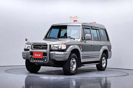Hyundai Galloper 9-Seater V6 LPG — пробег 183 144 км — фото 1 из 5