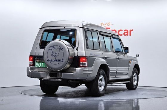 Hyundai Galloper 9-Seater V6 LPG — пробег 183 144 км — фото 2 из 5