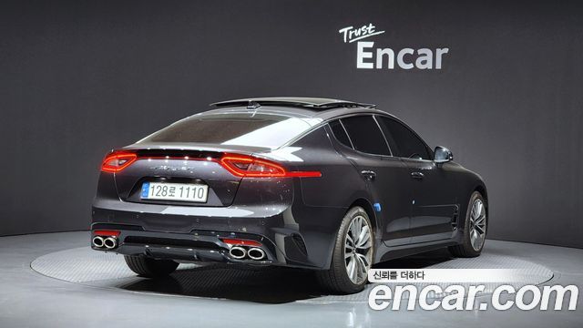 Kia Stinger из Кореи Encar