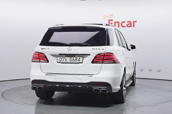Mercedes-Benz GLE-Class AMG GLE63 4MATIC — пробег 103 876 км — фото 4 из 5