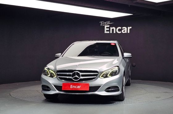 Mercedes-Benz E-Class E220 CDI Avantgarde — пробег 182 722 км — фото 3 из 5